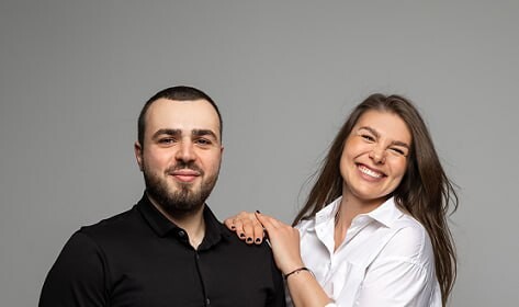 Мы рады поделиться с вами яркими моментами нашей недавней фотосессии!