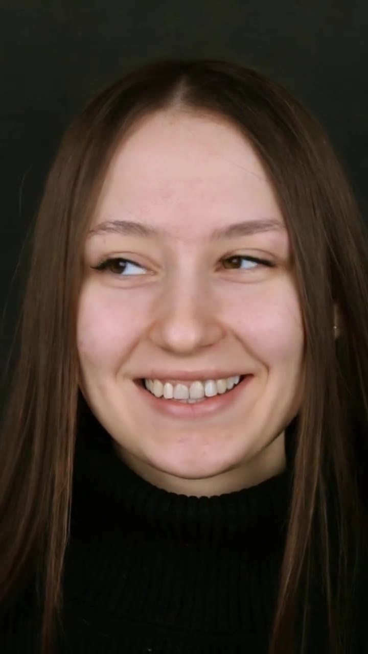 Улыбка пациента после лечения, видео 4